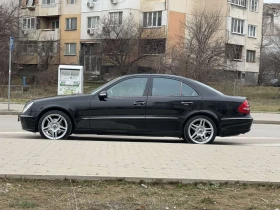 Mercedes-Benz E 320 Avantgarde /Подгрев/Обдухване/Памет/Щори/AMG джант, снимка 2