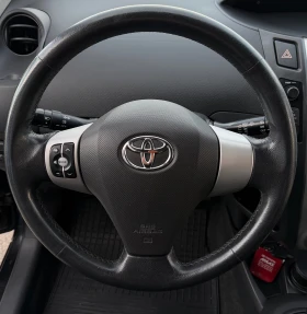 Toyota Yaris VVT-I/ЕДИН СОБСТВЕНИК/РЕАЛЕН ПРОБЕГ/ТОП СЪСТОЯНИЕ | Auto.bg — изображение 13