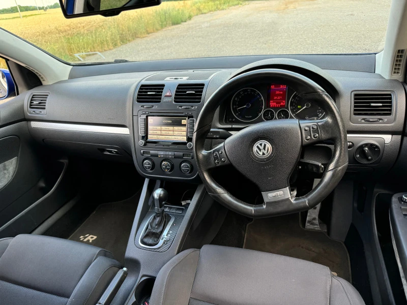 VW Golf R32 4x4, снимка 5 - Автомобили и джипове - 46264801