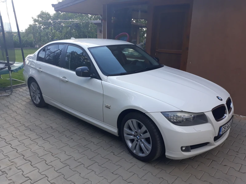 BMW 320 X-Drive, снимка 3 - Автомобили и джипове - 47465178