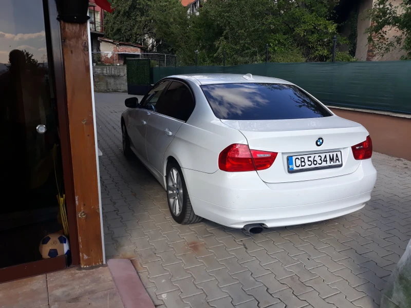 BMW 320 X-Drive, снимка 5 - Автомобили и джипове - 47465178