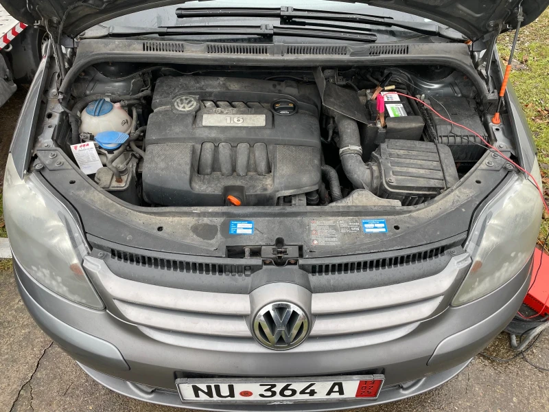 VW Golf Plus 1.6i UNITED EDITION, ЗИМНИ ГУМИ CONTINENTAL, снимка 11 - Автомобили и джипове - 48701912