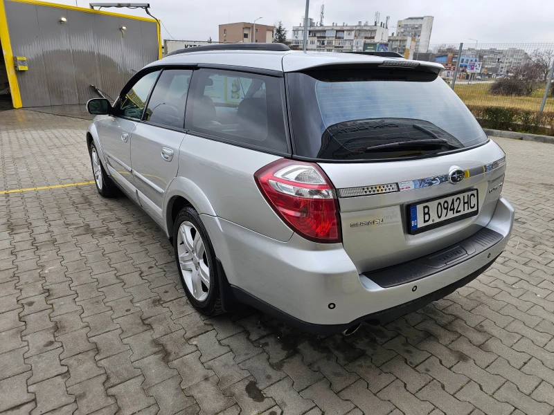 Subaru Outback 3.0R, снимка 6 - Автомобили и джипове - 49442903