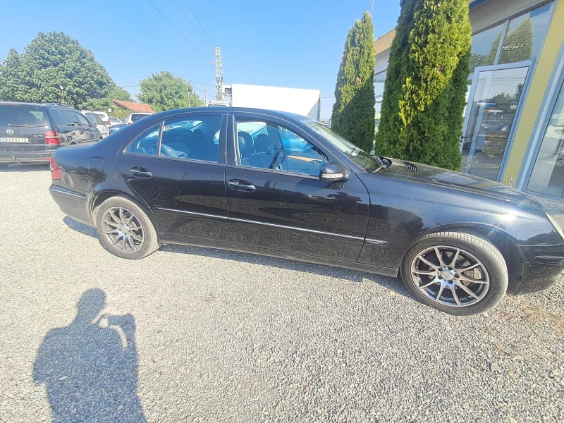 Mercedes-Benz E 320 3.0 4matic EVO, снимка 3 - Автомобили и джипове - 51136358
