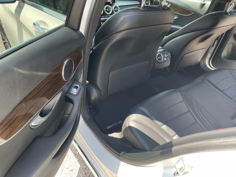 Mercedes-Benz C 300 4MATIC, PANORAMA , AMBIENT LIGHT, ПОДГРЕВ, снимка 10 - Автомобили и джипове - 51180015