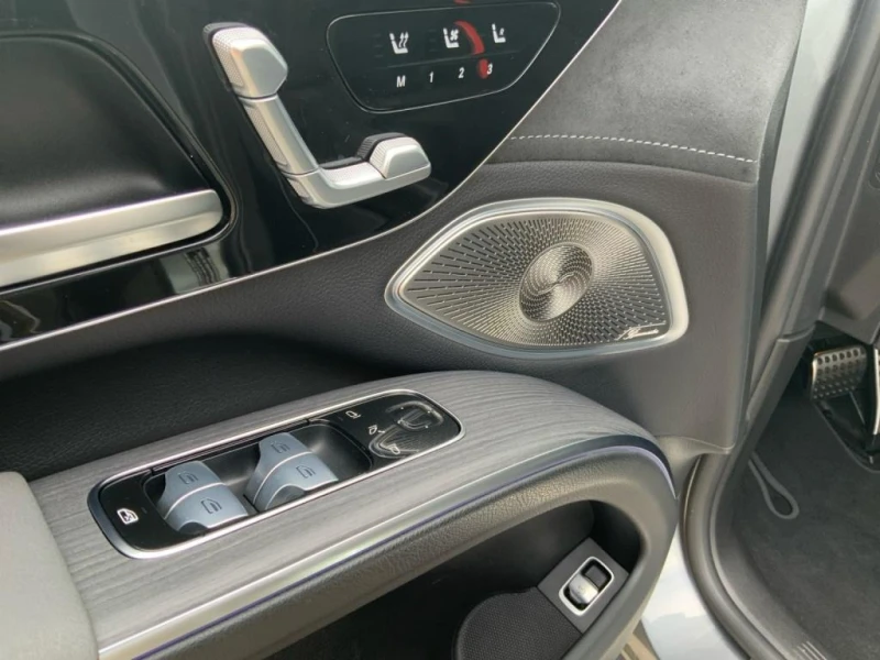 Mercedes-Benz EQS 580 SUV/AMG/4-MATIC/HYPERSCREEN/BURM/HEAD UP/PANO/, снимка 9 - Автомобили и джипове - 52086042