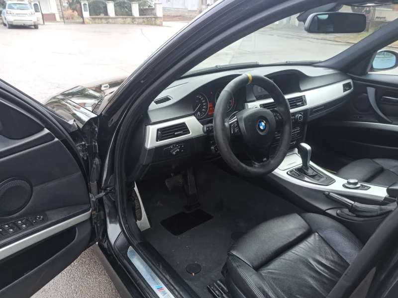 BMW 330 М-Пакет 231XD, снимка 8 - Автомобили и джипове - 52956819