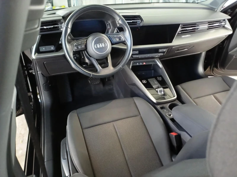 Audi A3 2.0tdi Business Автомат Евро6 , снимка 11 - Автомобили и джипове - 53038246
