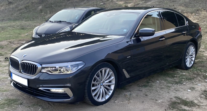 BMW 530 Xdrive - Luxury Line, снимка 3 - Автомобили и джипове - 53415947