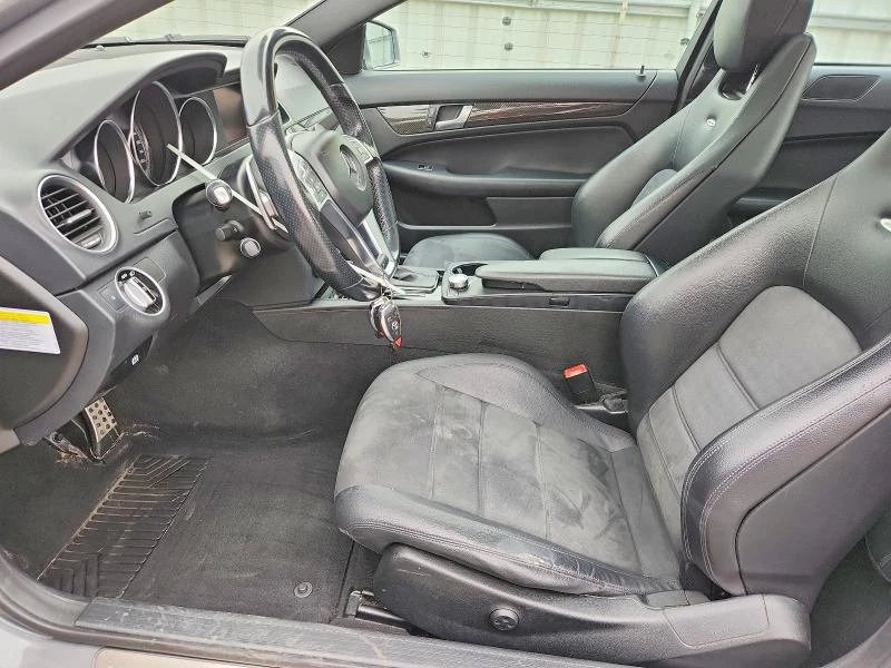 Mercedes-Benz C 63 AMG COUPE* BOSE* ПАНОРАМА* ПОДГРЕВ* CARPLAY - изображение 7