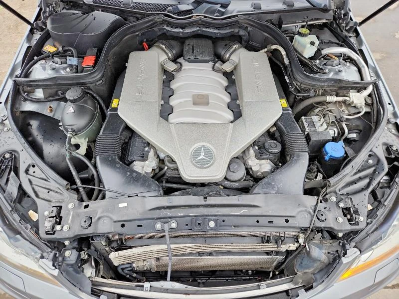 Mercedes-Benz C 63 AMG COUPE* BOSE* ПАНОРАМА* ПОДГРЕВ* CARPLAY, снимка 11 - Автомобили и джипове - 53666670