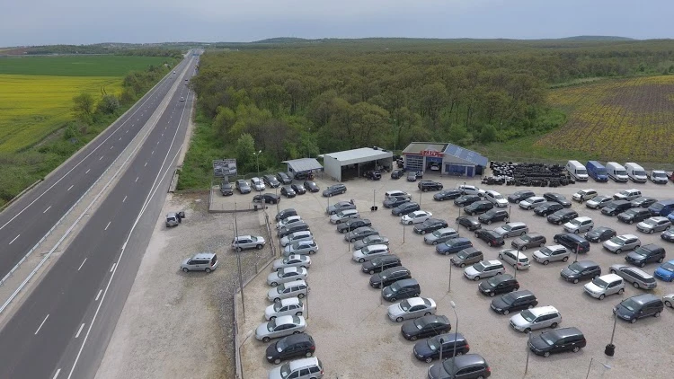 Toyota Yaris VVT-I/ЕДИН СОБСТВЕНИК/РЕАЛЕН ПРОБЕГ/ТОП СЪСТОЯНИЕ, снимка 16 - Автомобили и джипове - 53801158