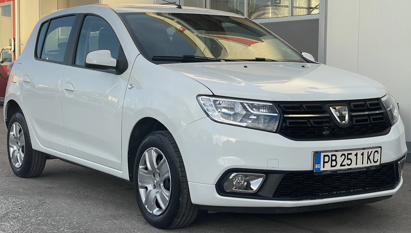 Dacia Sandero N1 Реален Пробег Euro6C - изображение 6