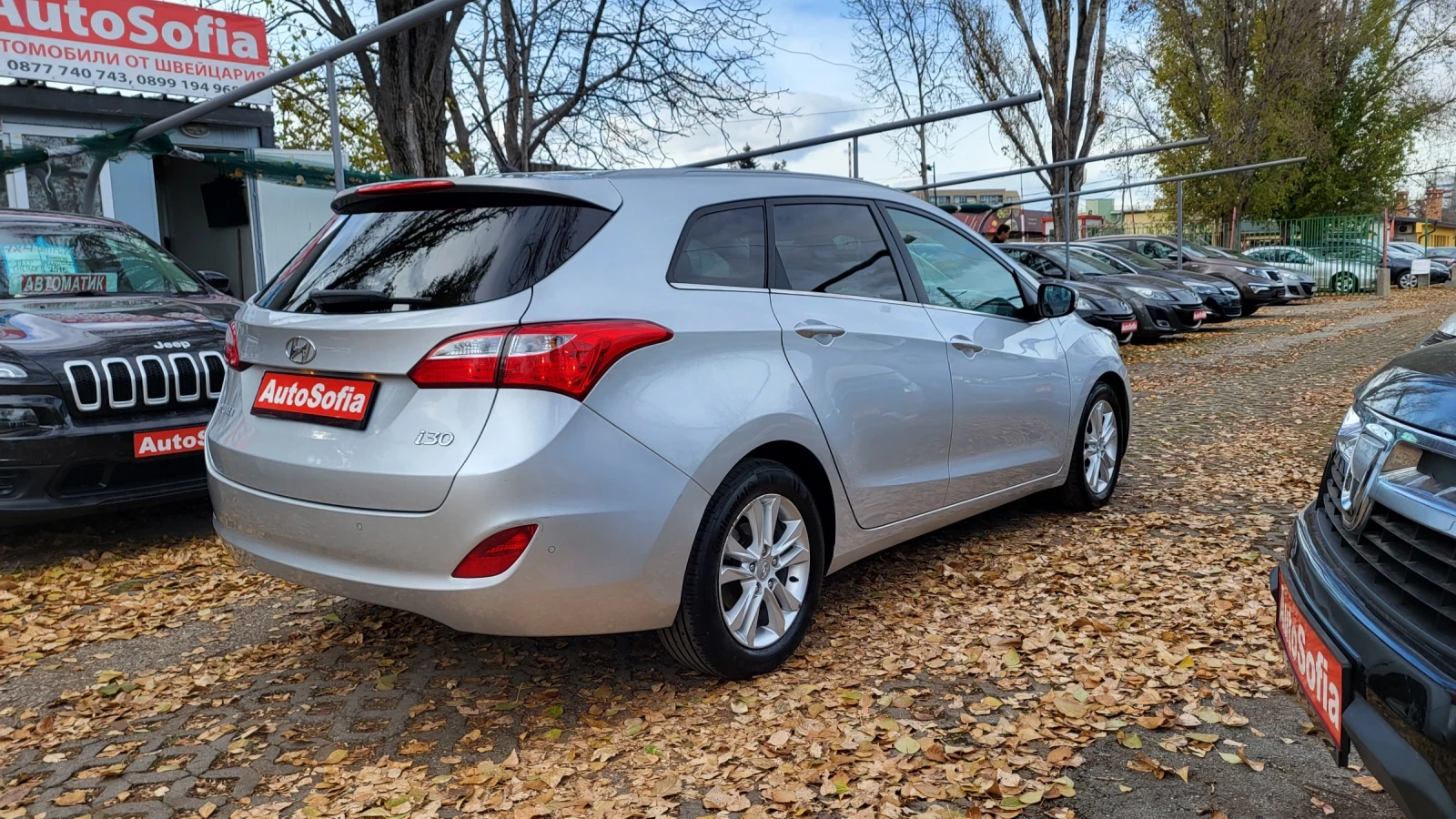 Hyundai I30 1.6i АВТОМАТИК 139Х КМ СЕРВИЗНА КНИЖКА БИЗНЕС КЛАС - изображение 4