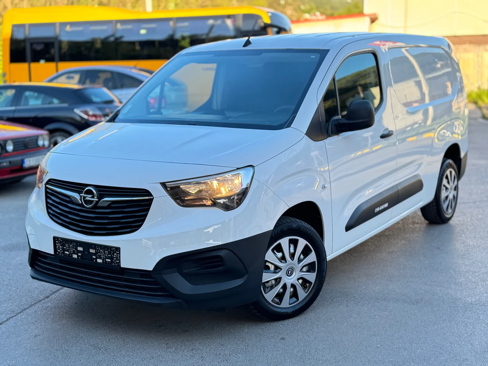 Opel Combo 1.5d Климатик* Макси* Темпомат - изображение 2