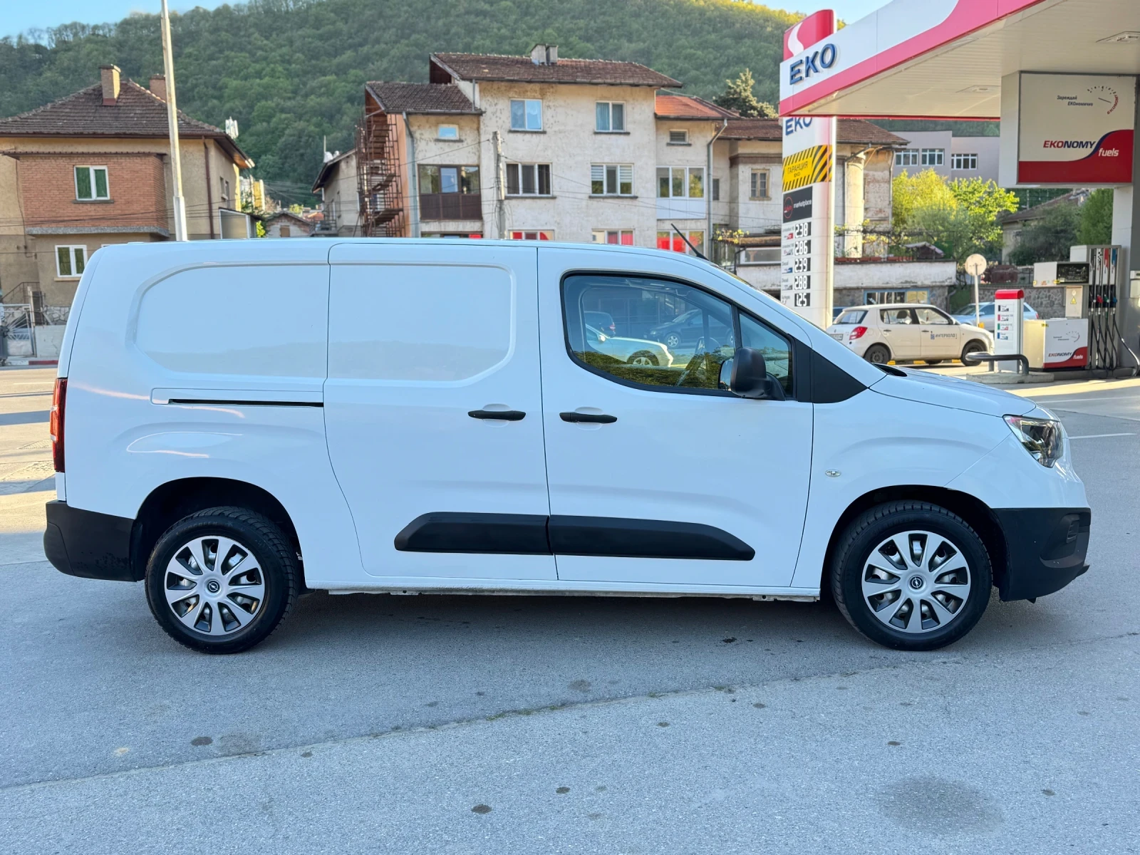 Opel Combo 1.5d Климатик* Макси* Темпомат - изображение 6