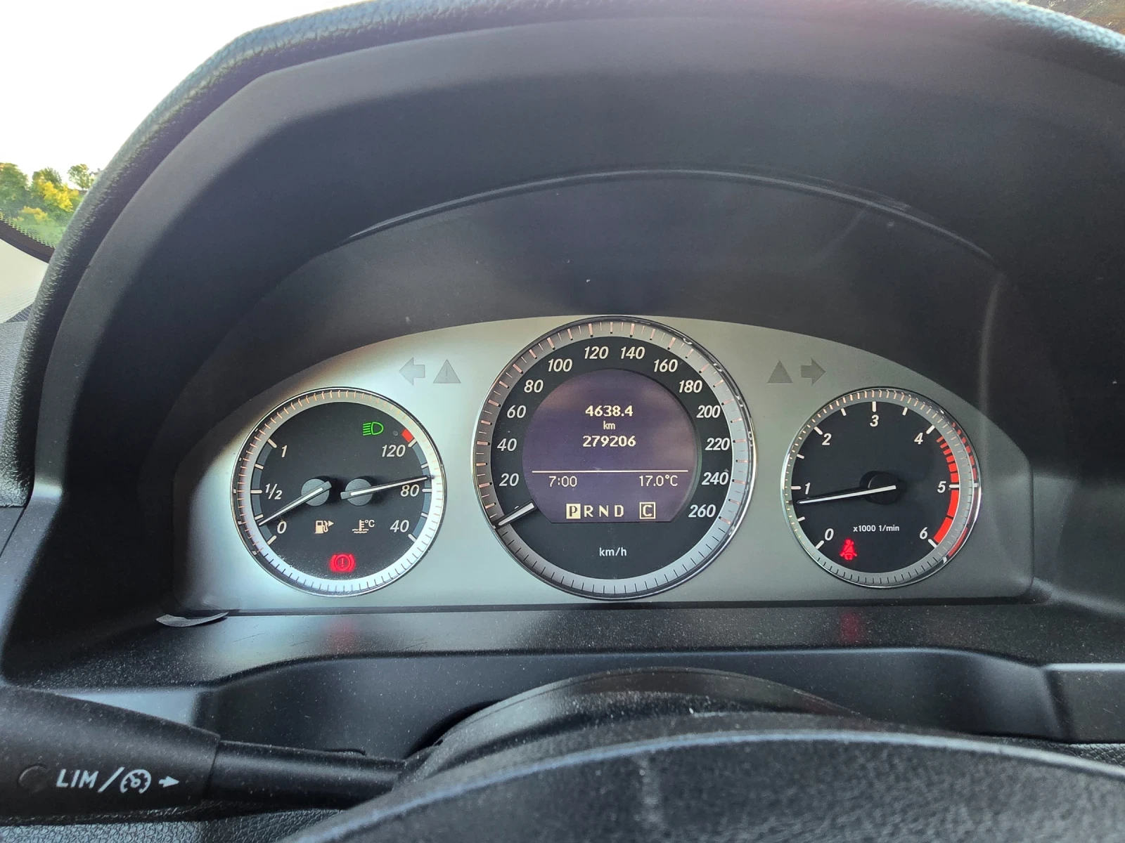 Mercedes-Benz C 220 220 - изображение 4