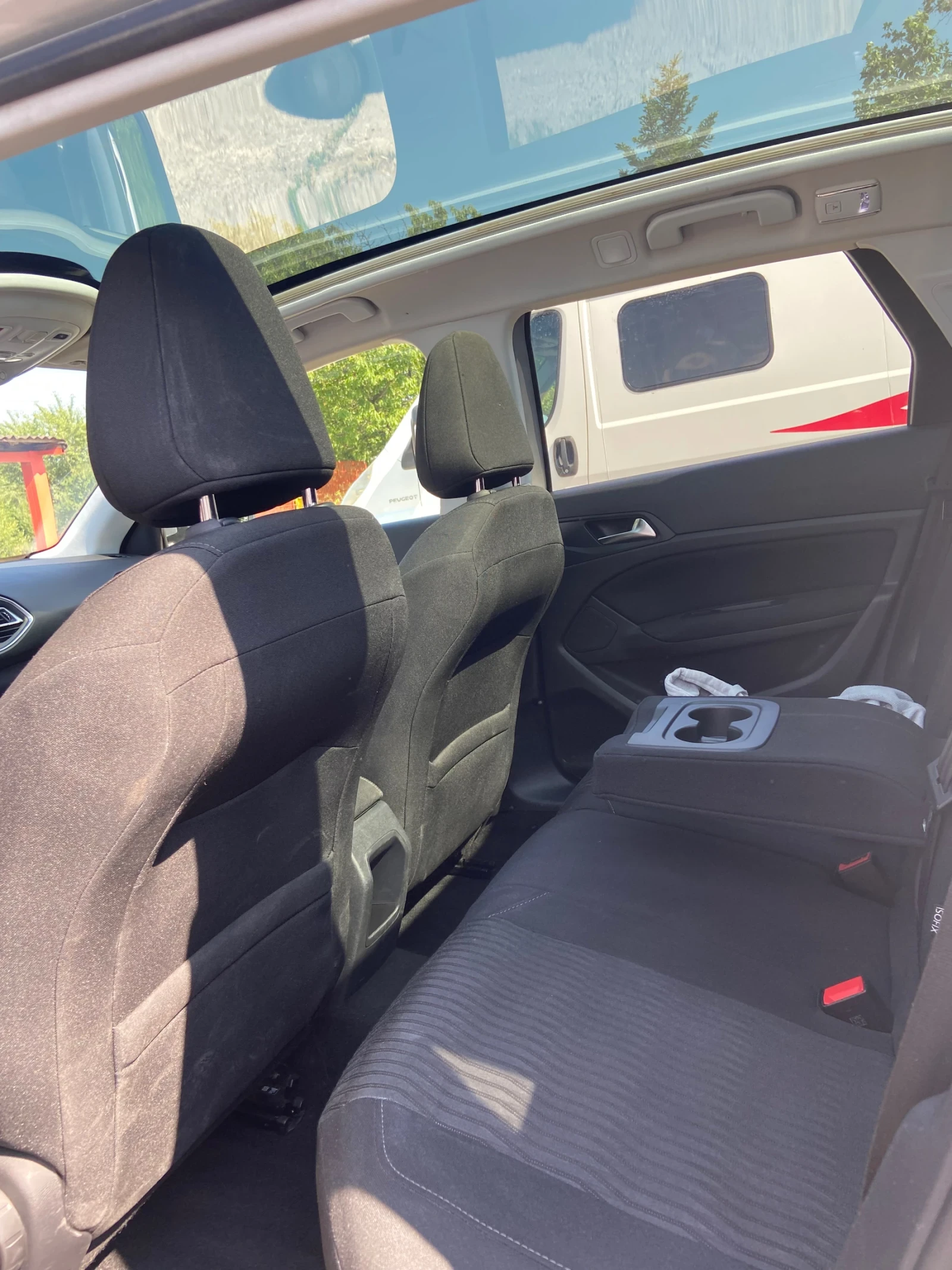 Peugeot 308 1.6HDI 120kc ПАНОРАМА .. - изображение 10