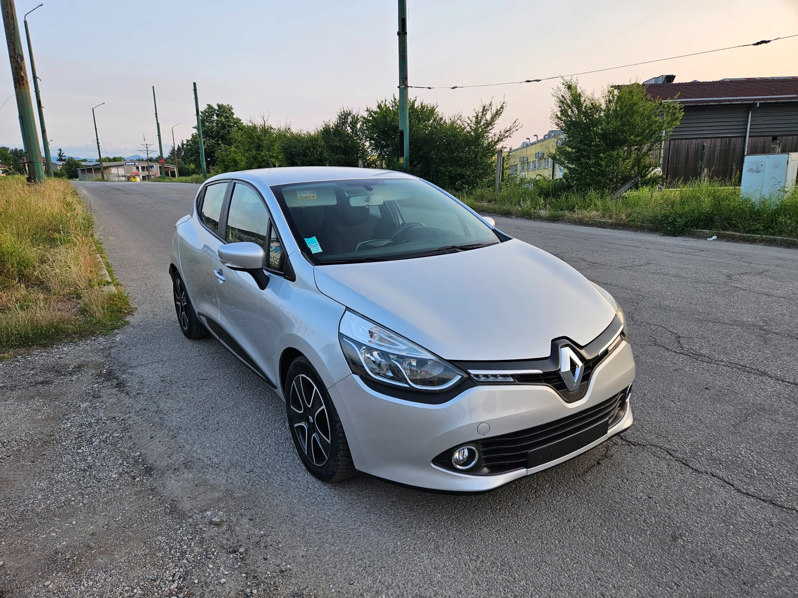 Renault Clio 1.5dci 90 k.c. - изображение 4