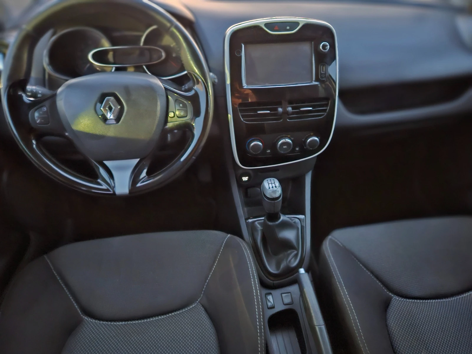 Renault Clio 1.5dci 90 k.c. - изображение 10