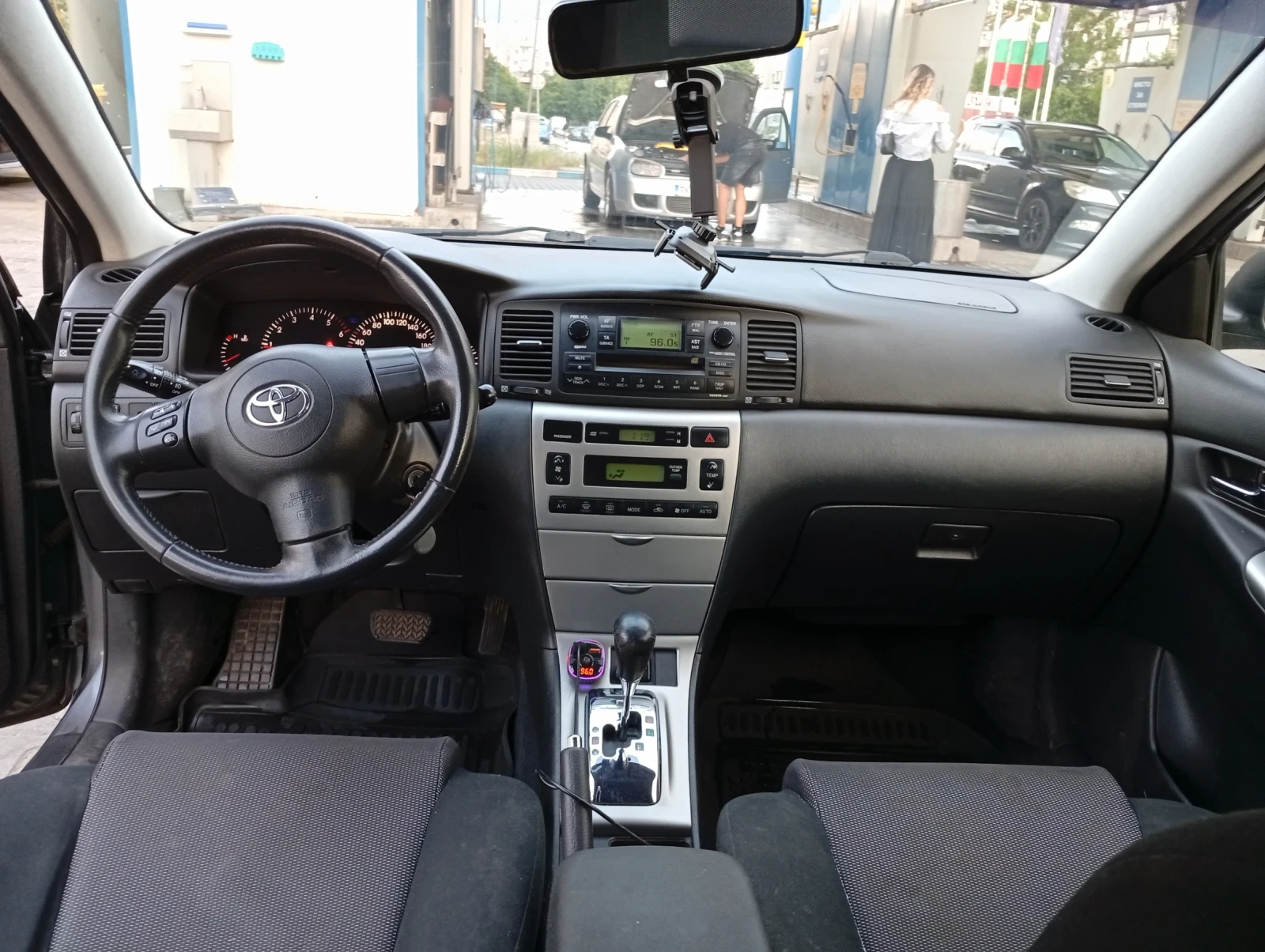 Toyota Corolla  - изображение 9