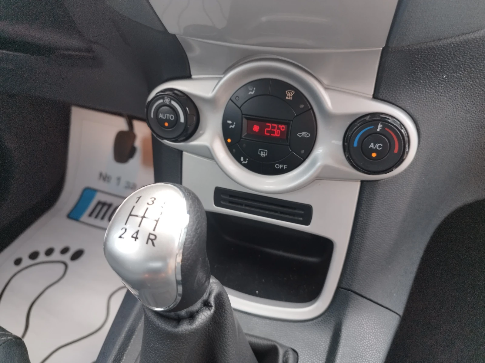 Ford Fiesta 1.4i-97кс-ГАЗ-TITANIUM - изображение 10