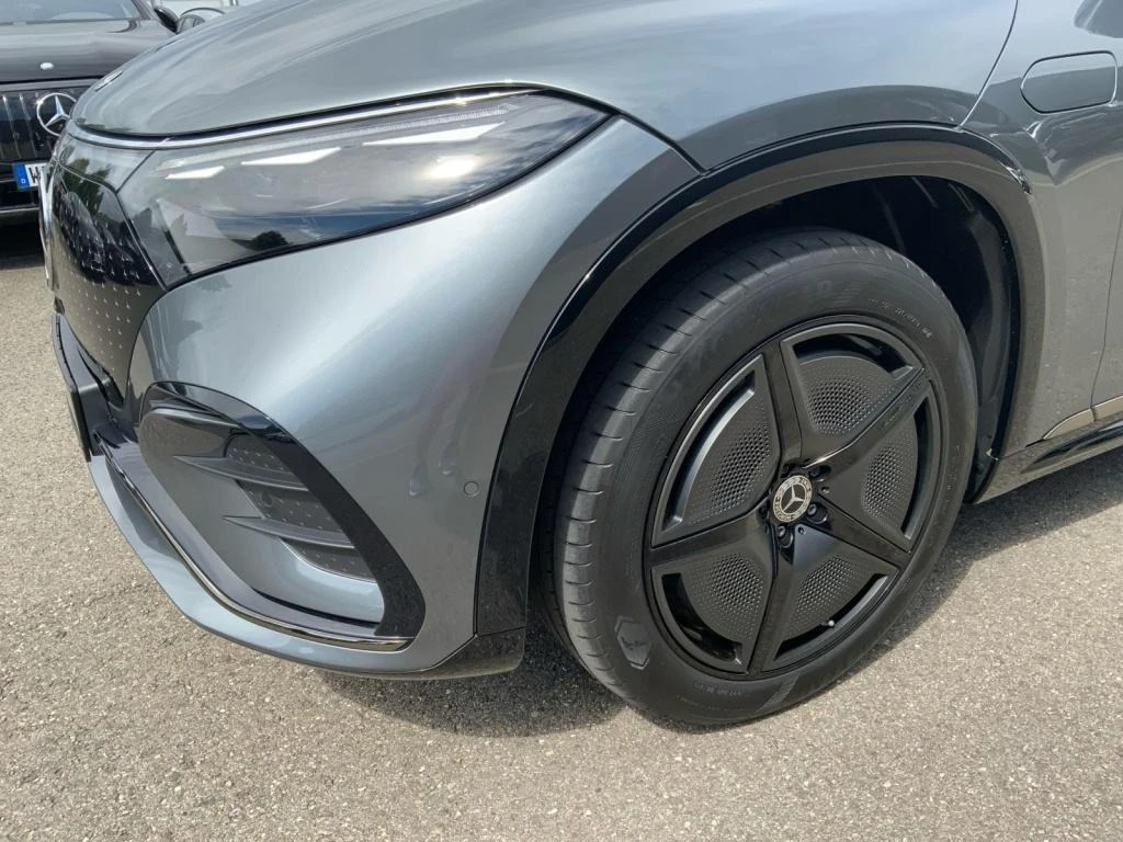 Mercedes-Benz EQS 580 SUV/AMG/4-MATIC/HYPERSCREEN/BURM/HEAD UP/PANO/ - изображение 3