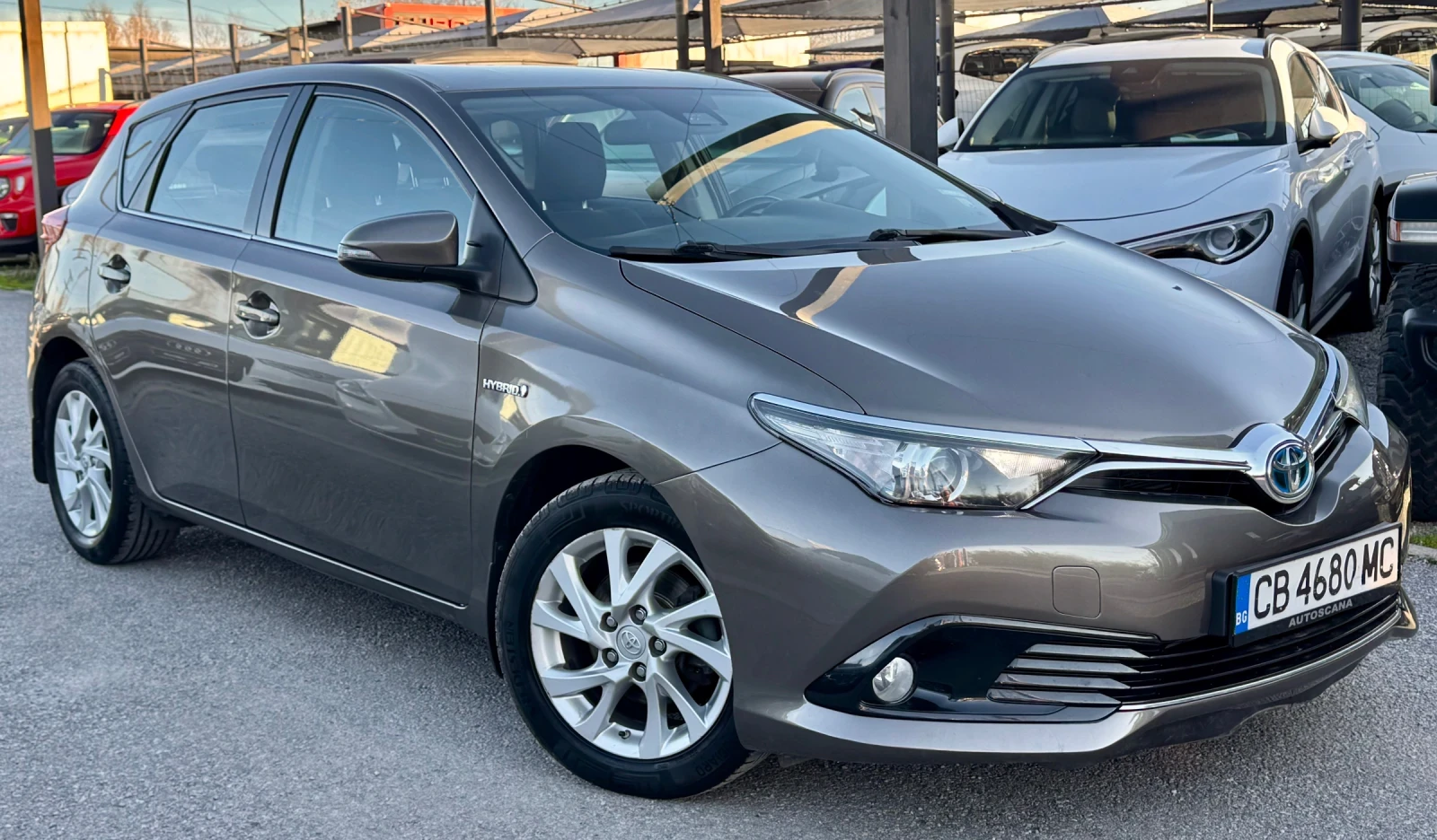 Toyota Auris Един собственик / Пълна история - изображение 3