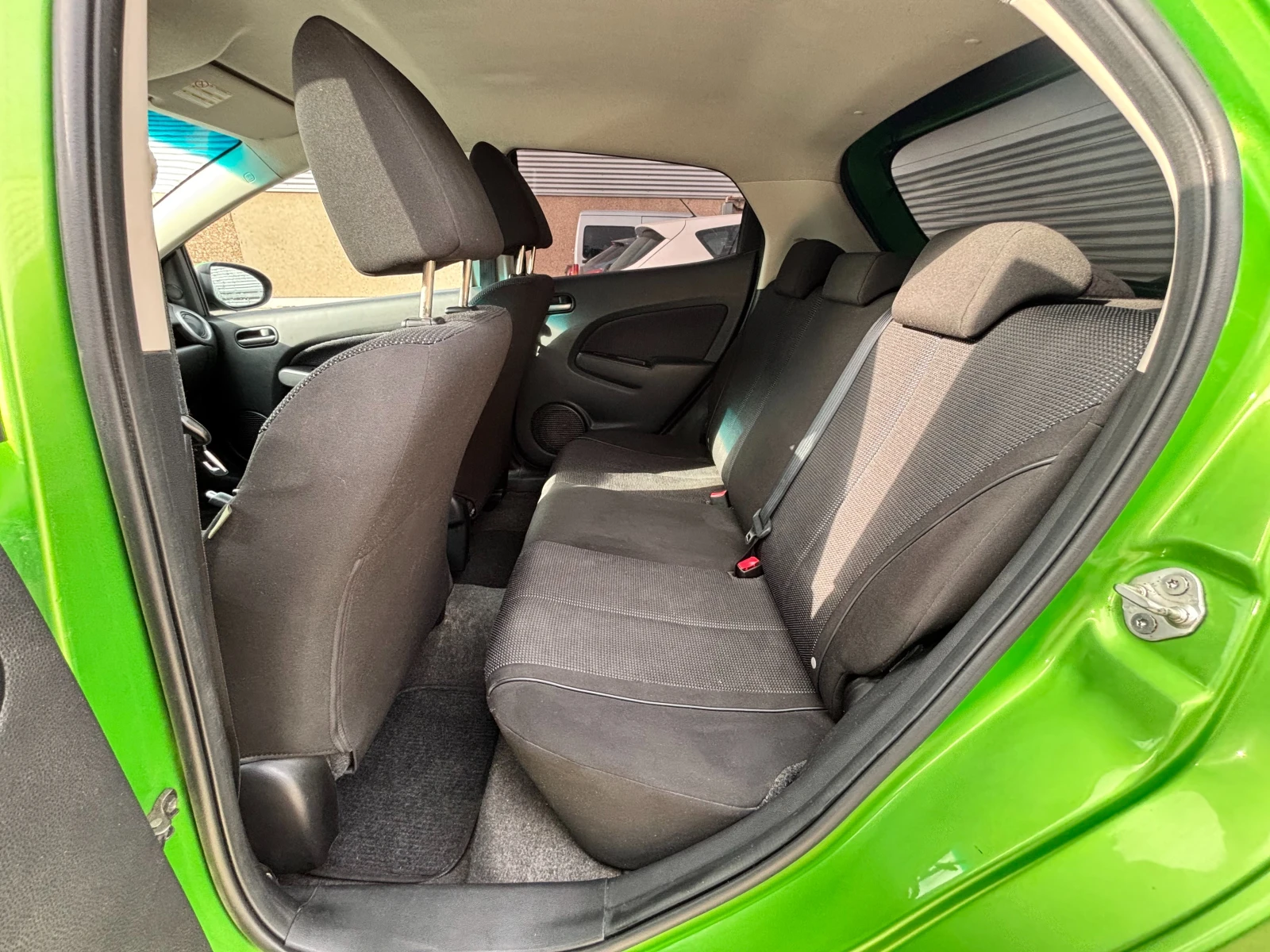 Mazda 2 1.5i, Sport (� ������) | Mobile.bg � ����������� 12