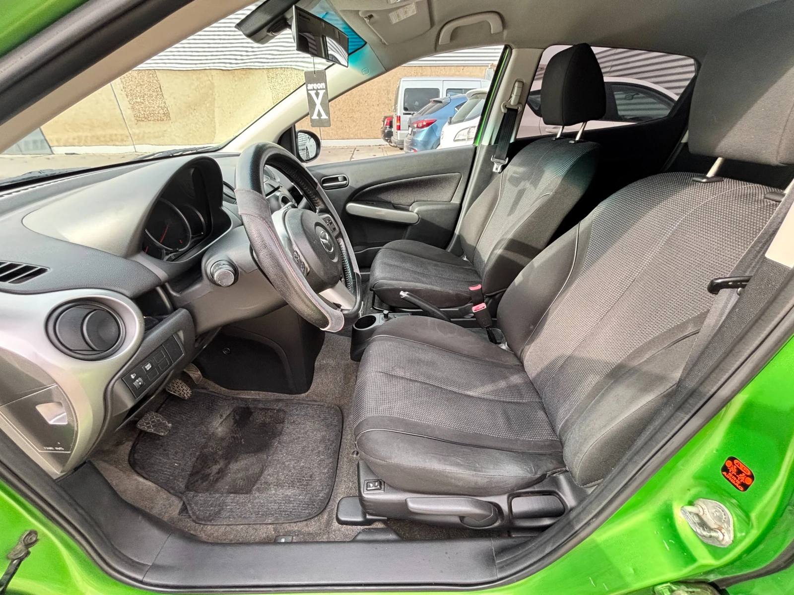 Mazda 2 1.5i, Sport (� ������) | Mobile.bg � ����������� 10