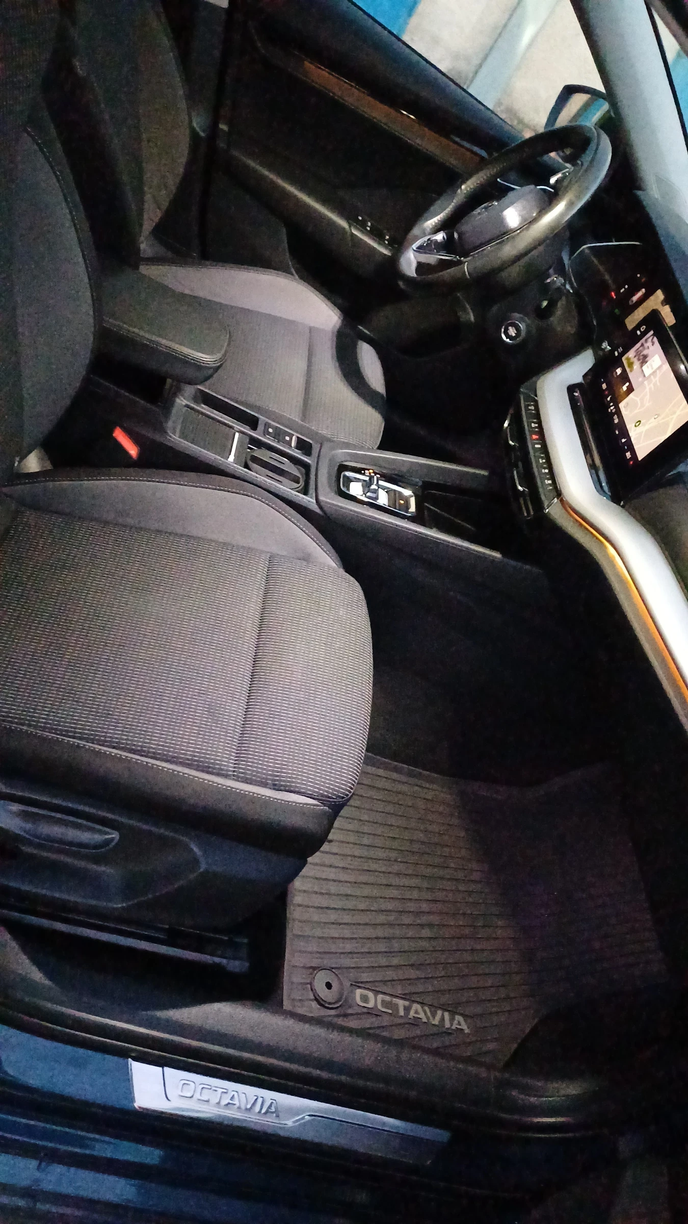 Skoda Octavia 1.5 g- tec metan dsg - изображение 7