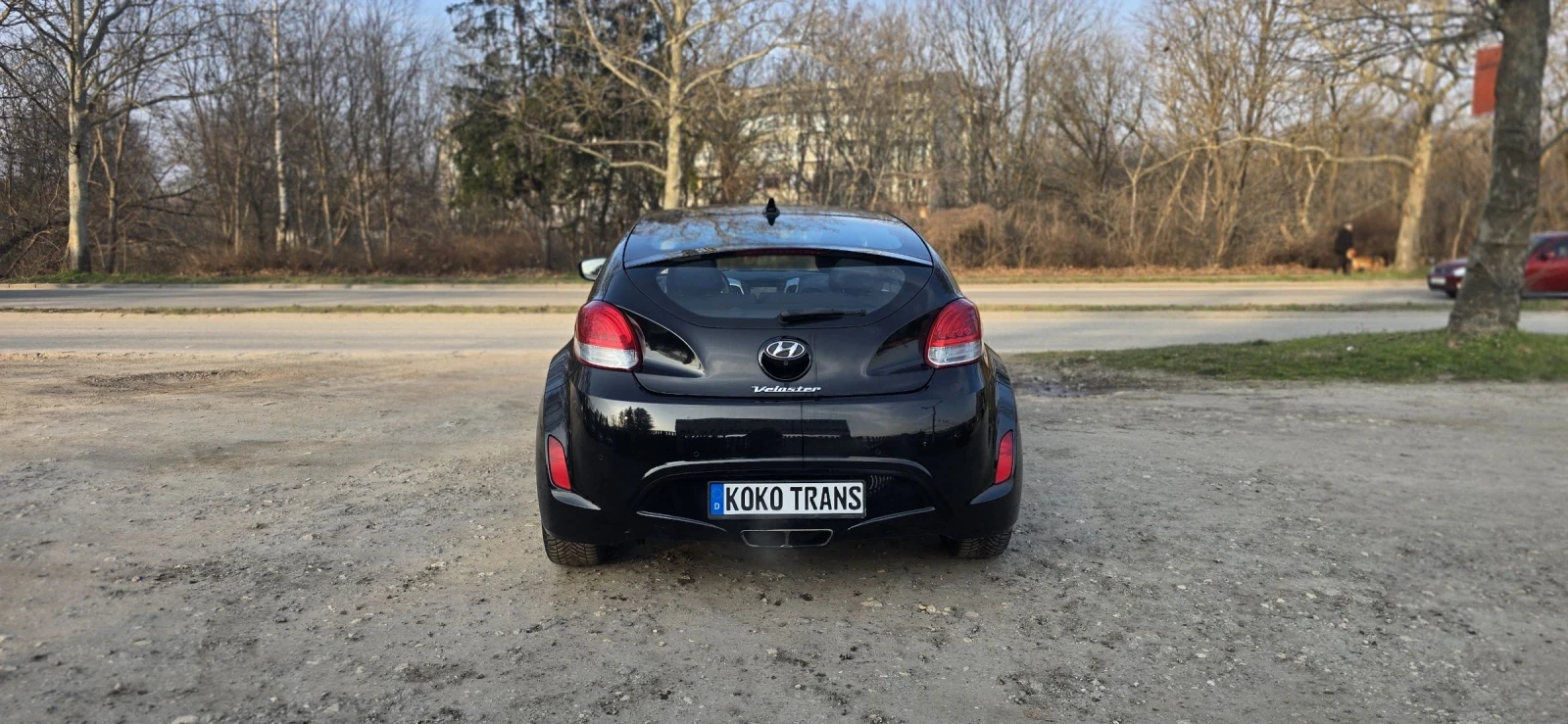 Hyundai Veloster  1.6 GDI, снимка 3 - Автомобили и джипове - 53726042