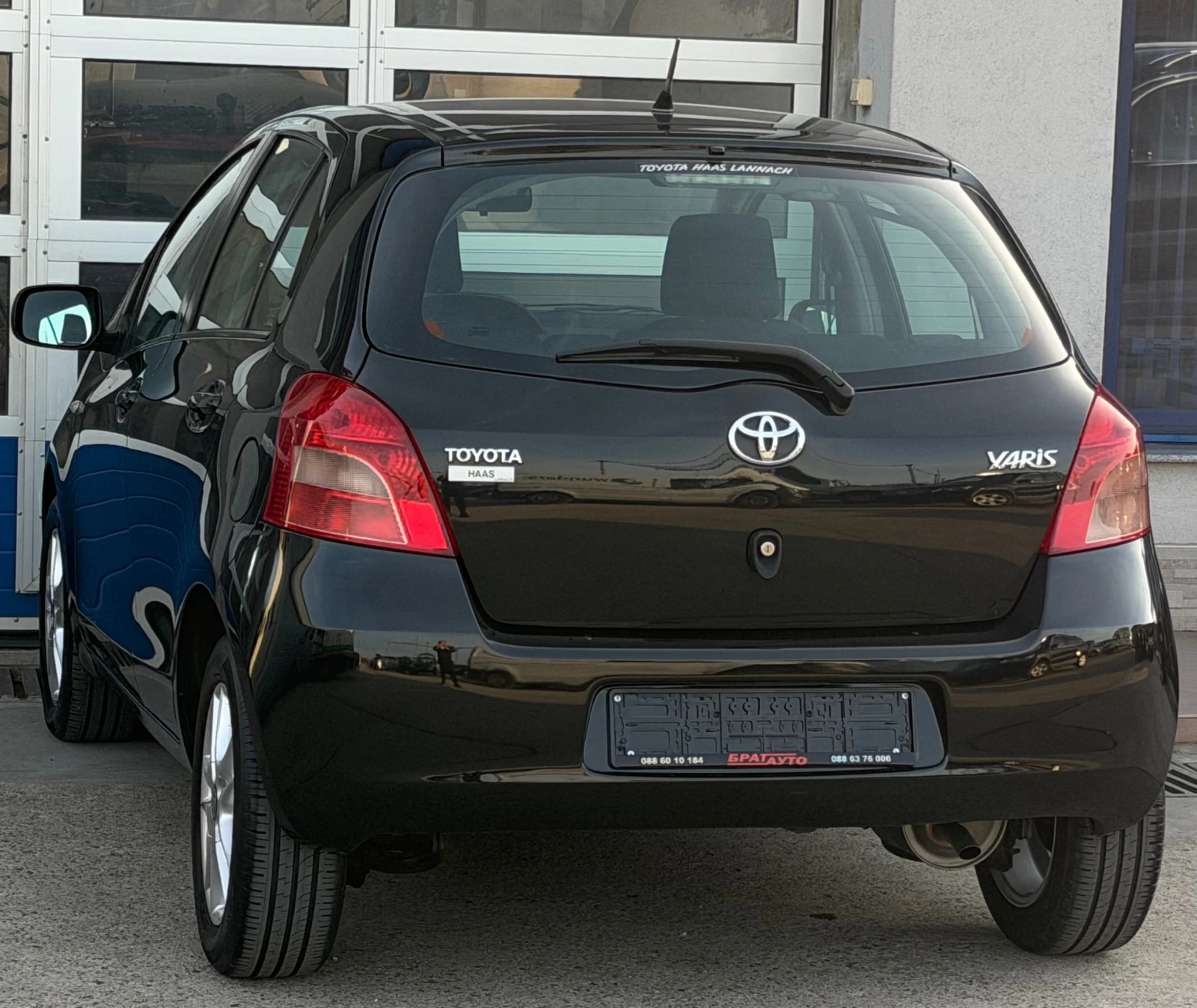 Toyota Yaris VVT-I/ЕДИН СОБСТВЕНИК/РЕАЛЕН ПРОБЕГ/ТОП СЪСТОЯНИЕ, снимка 5 - Автомобили и джипове - 53801158