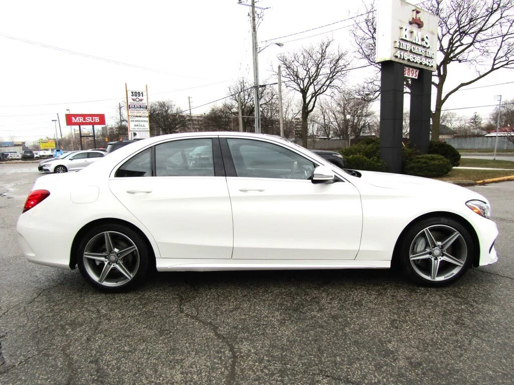 Mercedes-Benz C 300 Sport 4MATIC* АвтоКредит* (Цена до БГ) , снимка 8 - Автомобили и джипове - 54079259