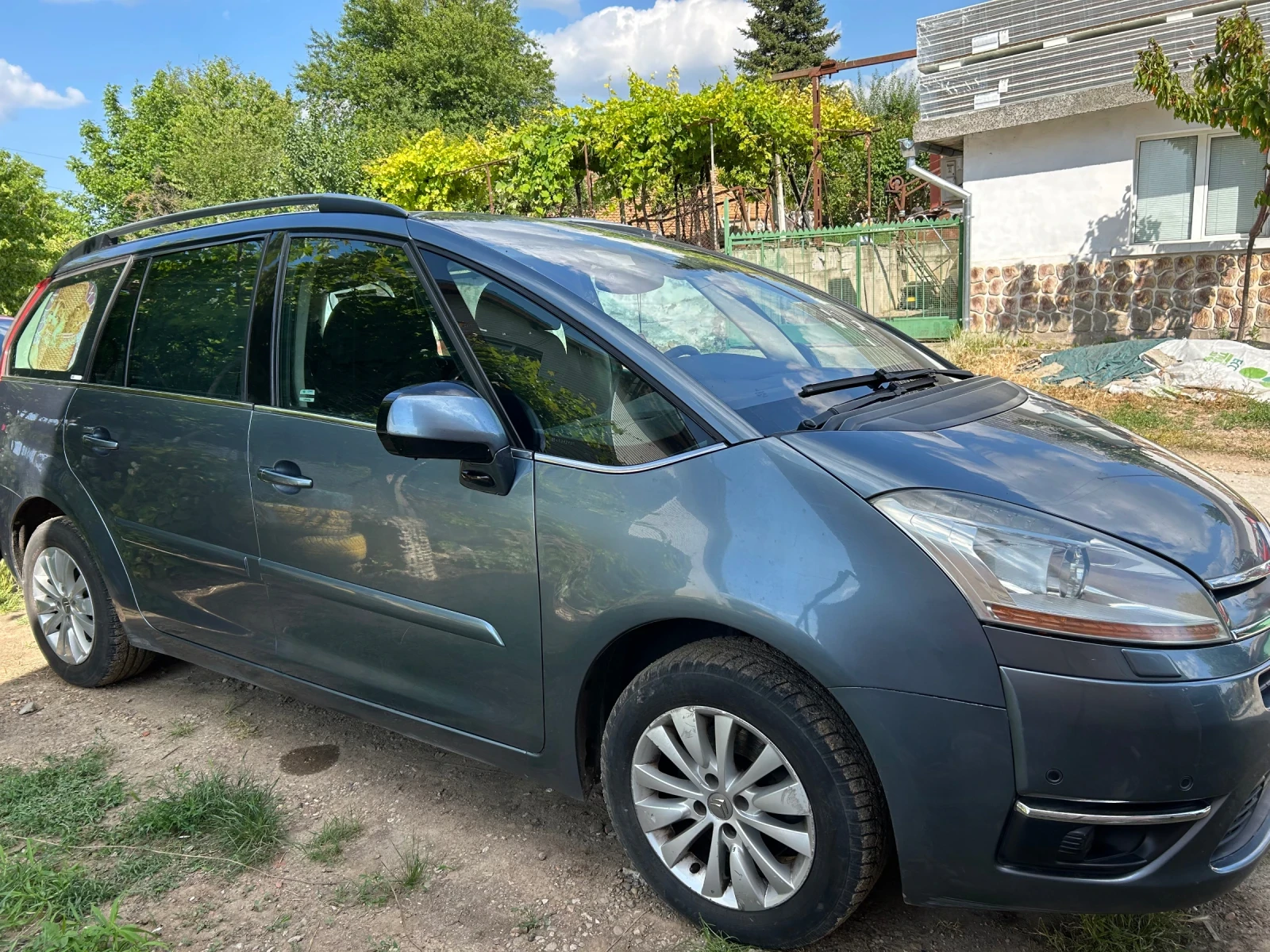 Citroen Grand C4 Picasso ексклузив, снимка 15 - Автомобили и джипове - 54598702