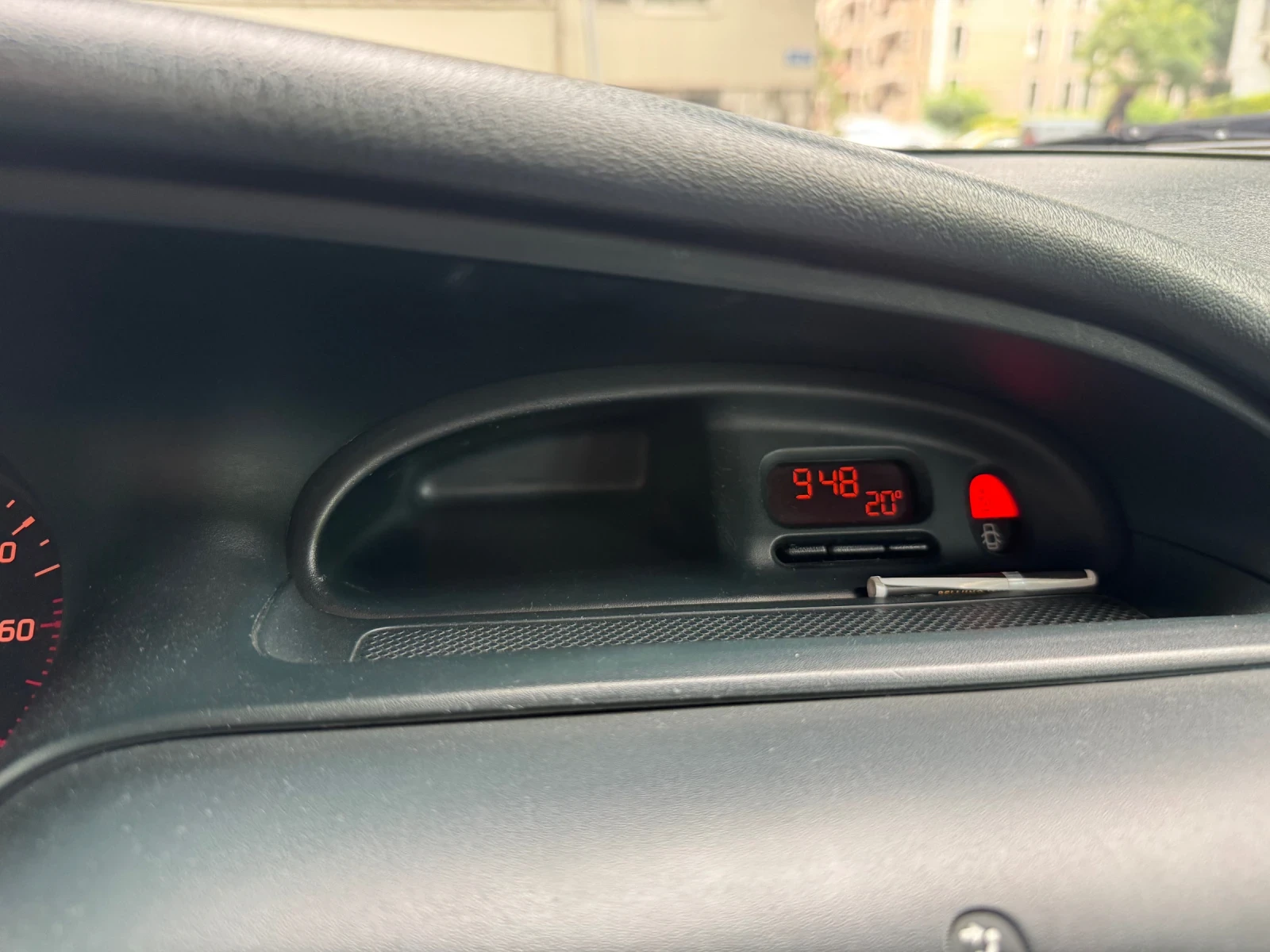Renault Megane 1.6 Energy , снимка 7 - Автомобили и джипове - 54891795