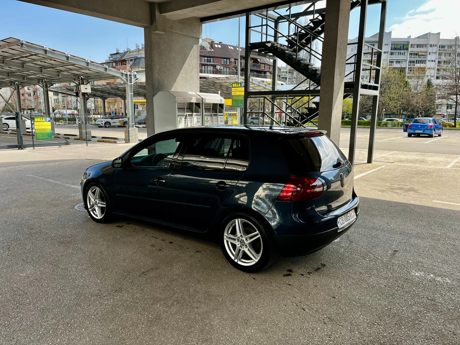 VW Golf, снимка 6 - Автомобили и джипове - 54903596