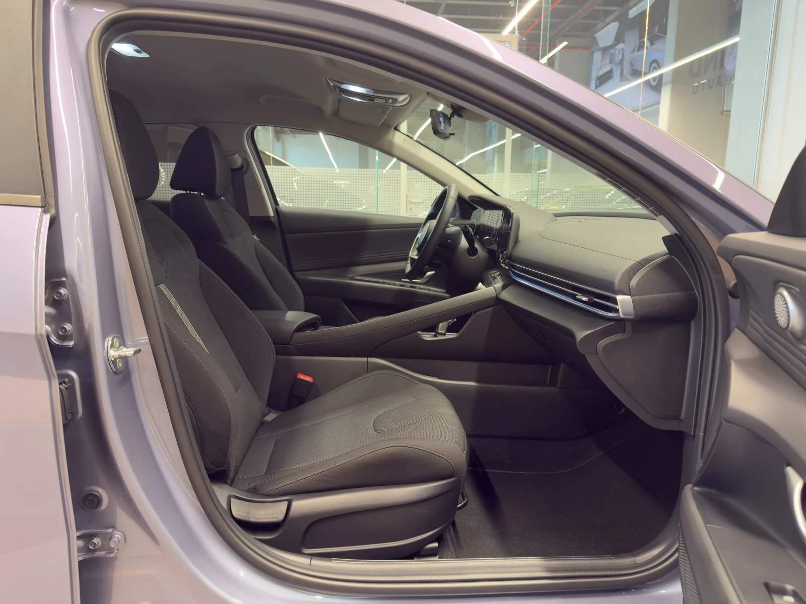 Hyundai Elantra EXCLUSIVE LPG CVT, снимка 16 - Автомобили и джипове - 55031379