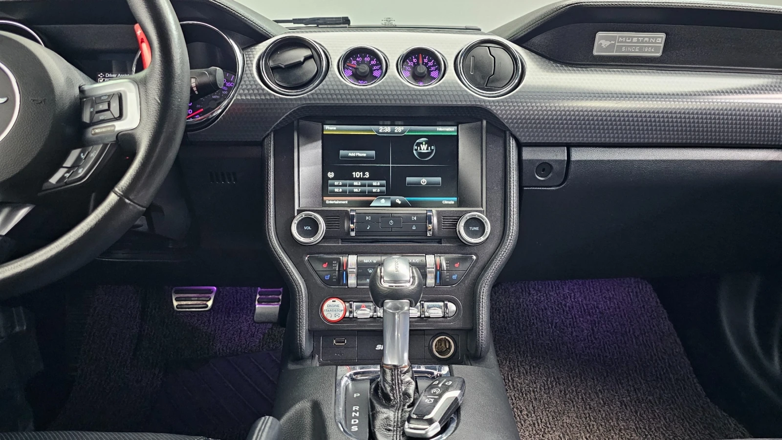 Ford Mustang 2.3 EcoBoost, снимка 15 - Автомобили и джипове - 55279650