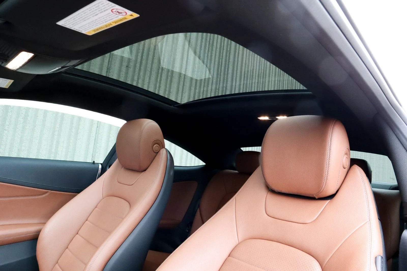 Mercedes-Benz C 300 C 300 4Matic, снимка 8 - Автомобили и джипове - 55741501