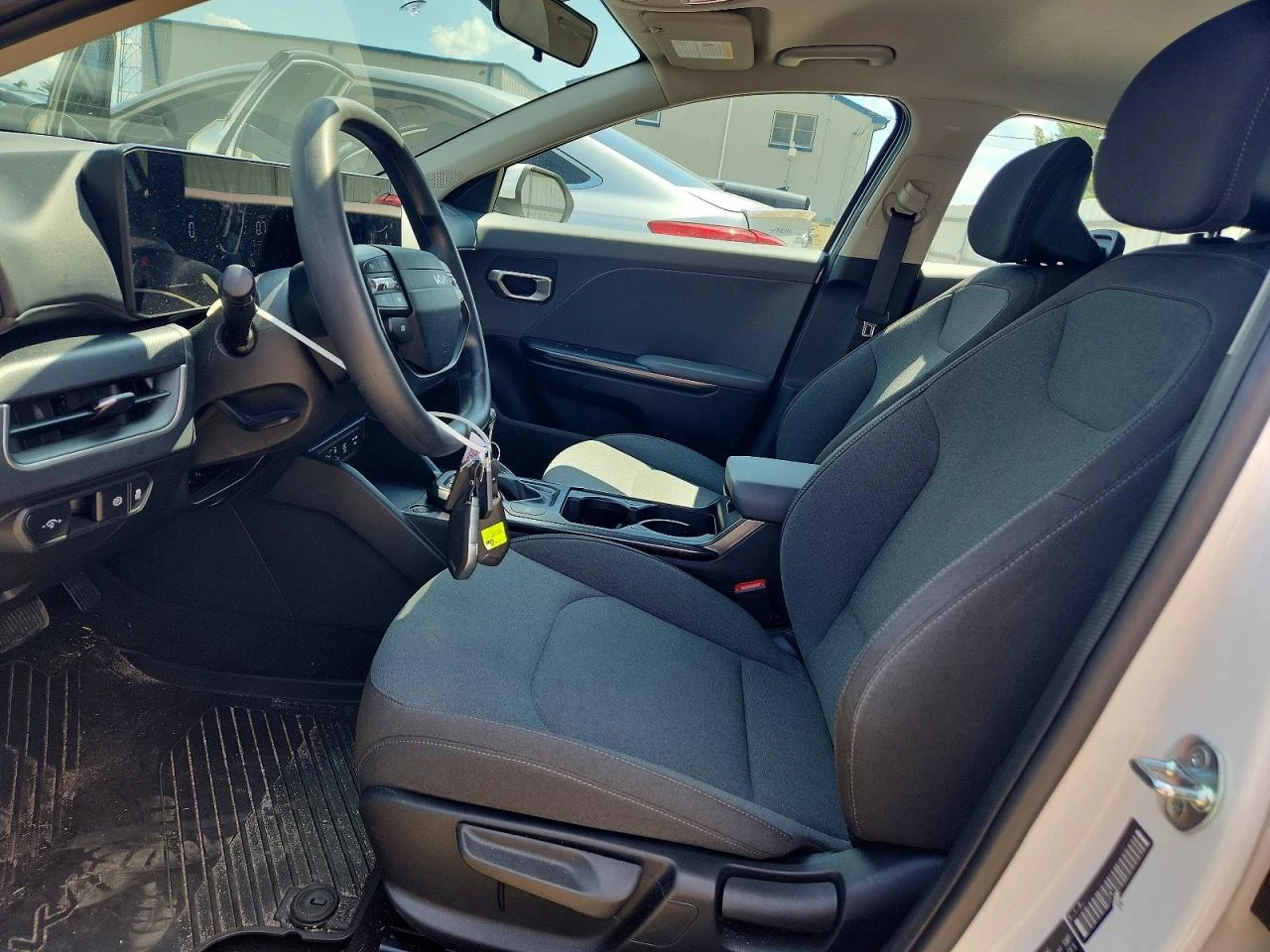 Kia K4 2.0l Lxs, снимка 7 - Автомобили и джипове - 56040544