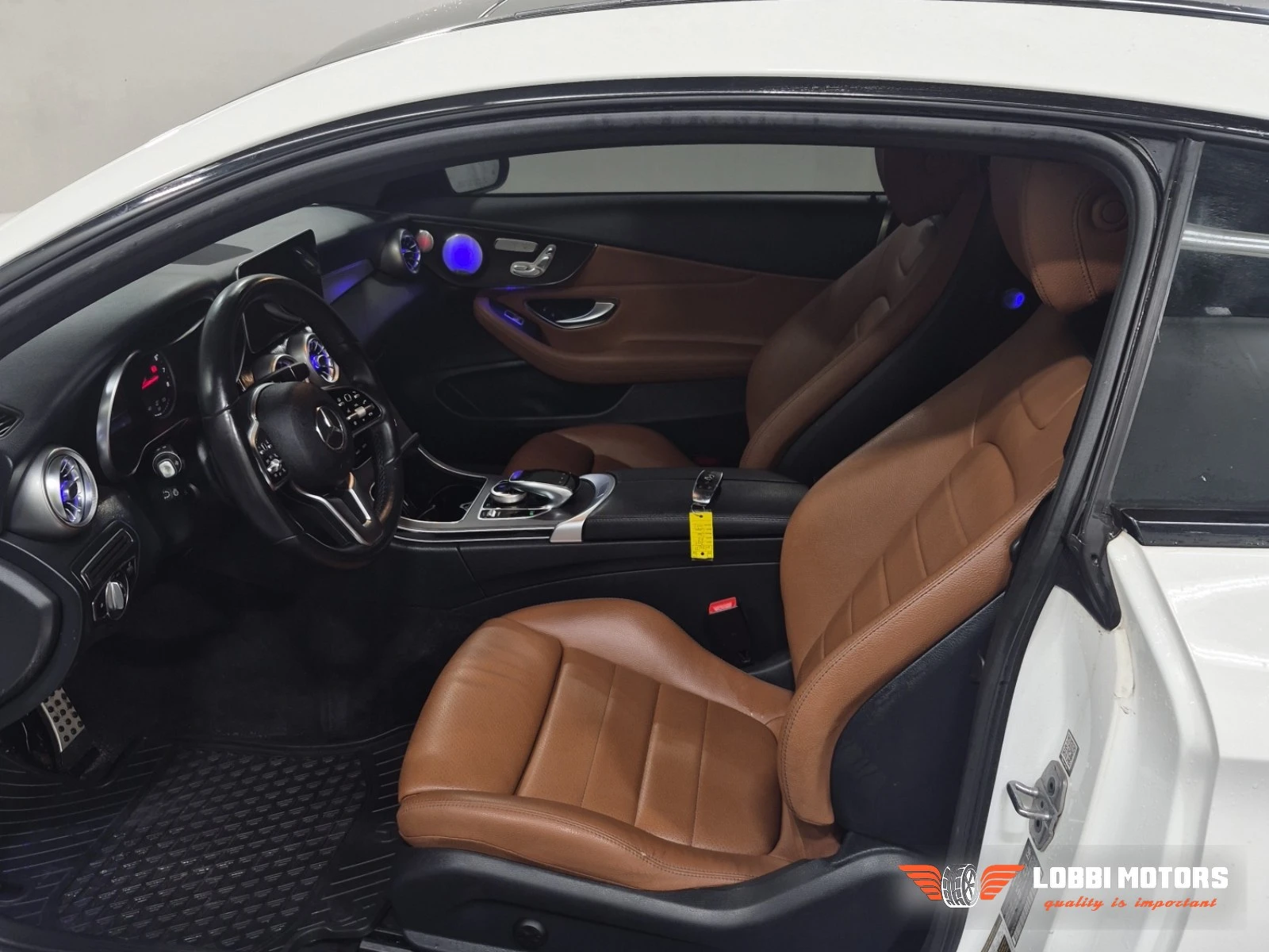 Mercedes-Benz C 300, снимка 5 - Автомобили и джипове - 56069818
