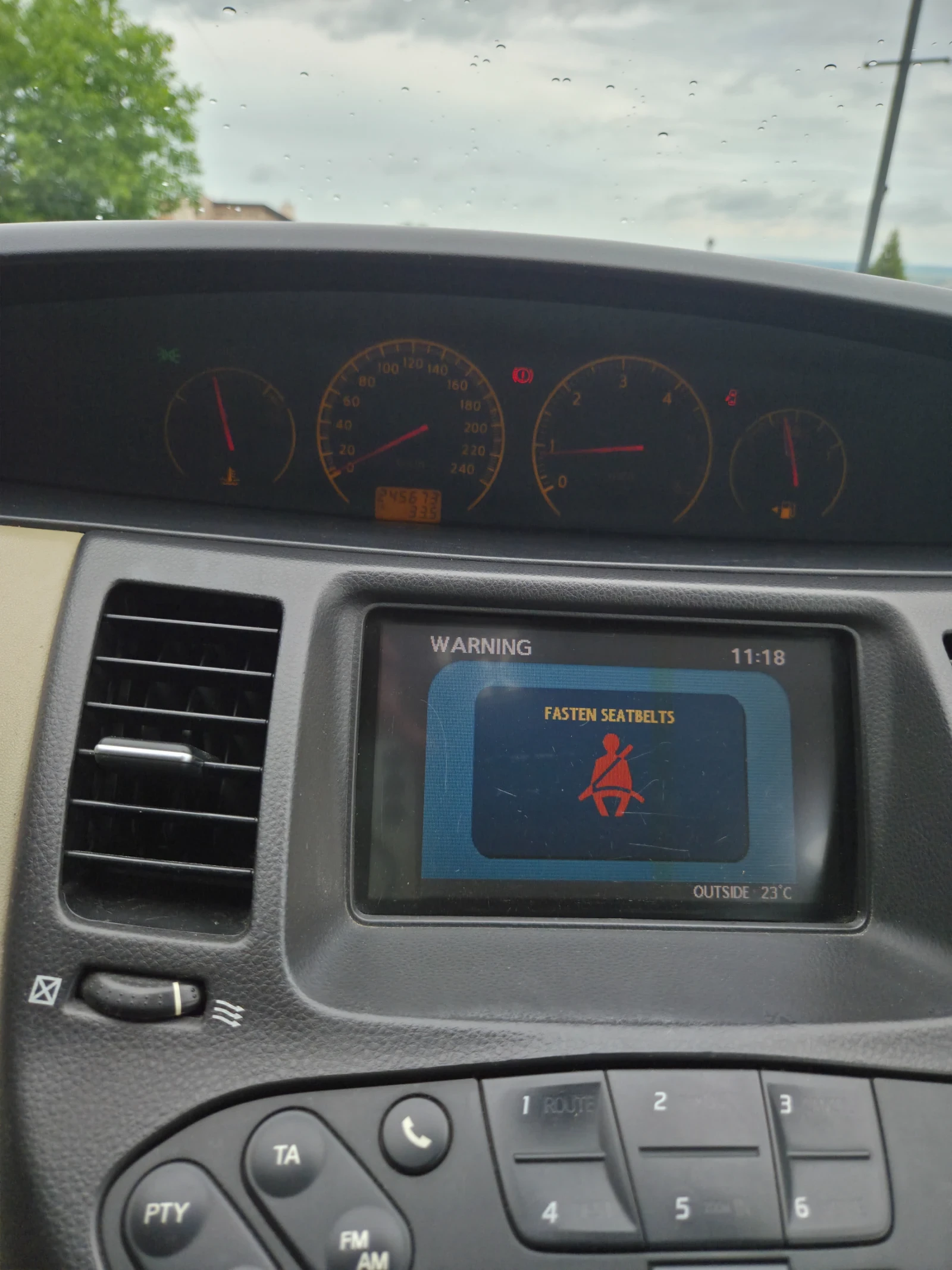 Nissan Primera, снимка 9 - Автомобили и джипове - 56152709