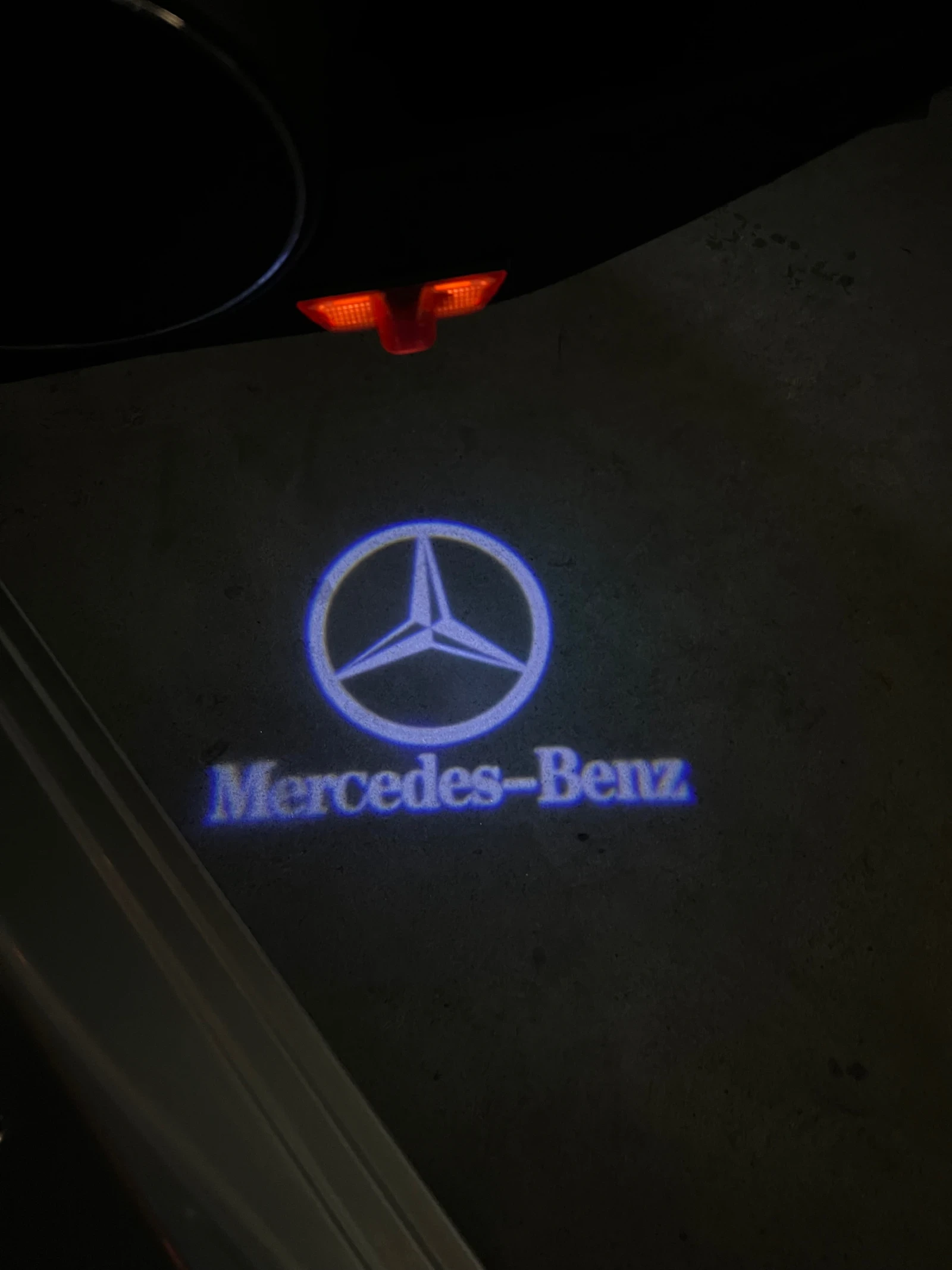 Mercedes-Benz C 220, снимка 15 - Автомобили и джипове - 56227369
