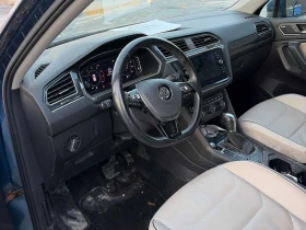 VW Tiguan Highline /CARFAX/ НАВИ/ПОДГРЕВ/КОЖА/4Х4/ПАНОРАМА, снимка 7