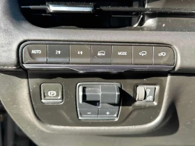 Cadillac Escalade ESV CARFAX, снимка 16