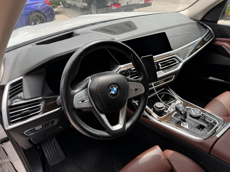 BMW X7 xDrive 40i 7-местен , снимка 15 - Автомобили и джипове - 45556318