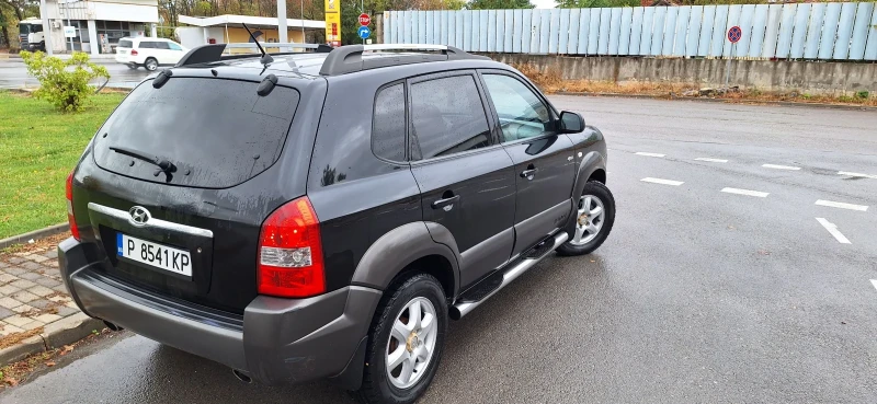 Hyundai Tucson, снимка 9 - Автомобили и джипове - 47244098