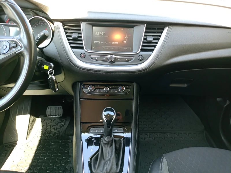 Opel Grandland X 1.2 130hp BVA8 E6, снимка 13 - Автомобили и джипове - 50782795