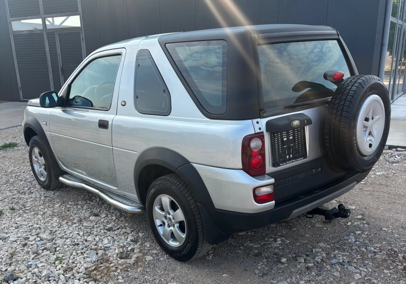 Land Rover Freelander 2.0 TD4, снимка 5 - Автомобили и джипове - 51412281